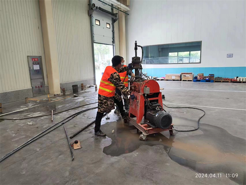 永安坝街道厂房地面下沉塌陷注浆加固施工